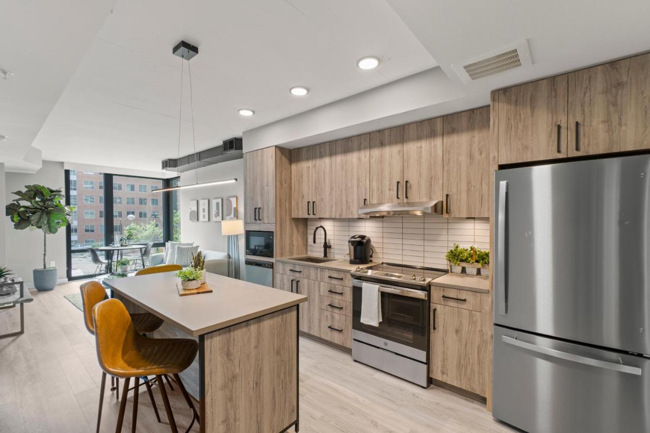 Coda On Half, A Placemakr Experience - Navy Yard Apartment