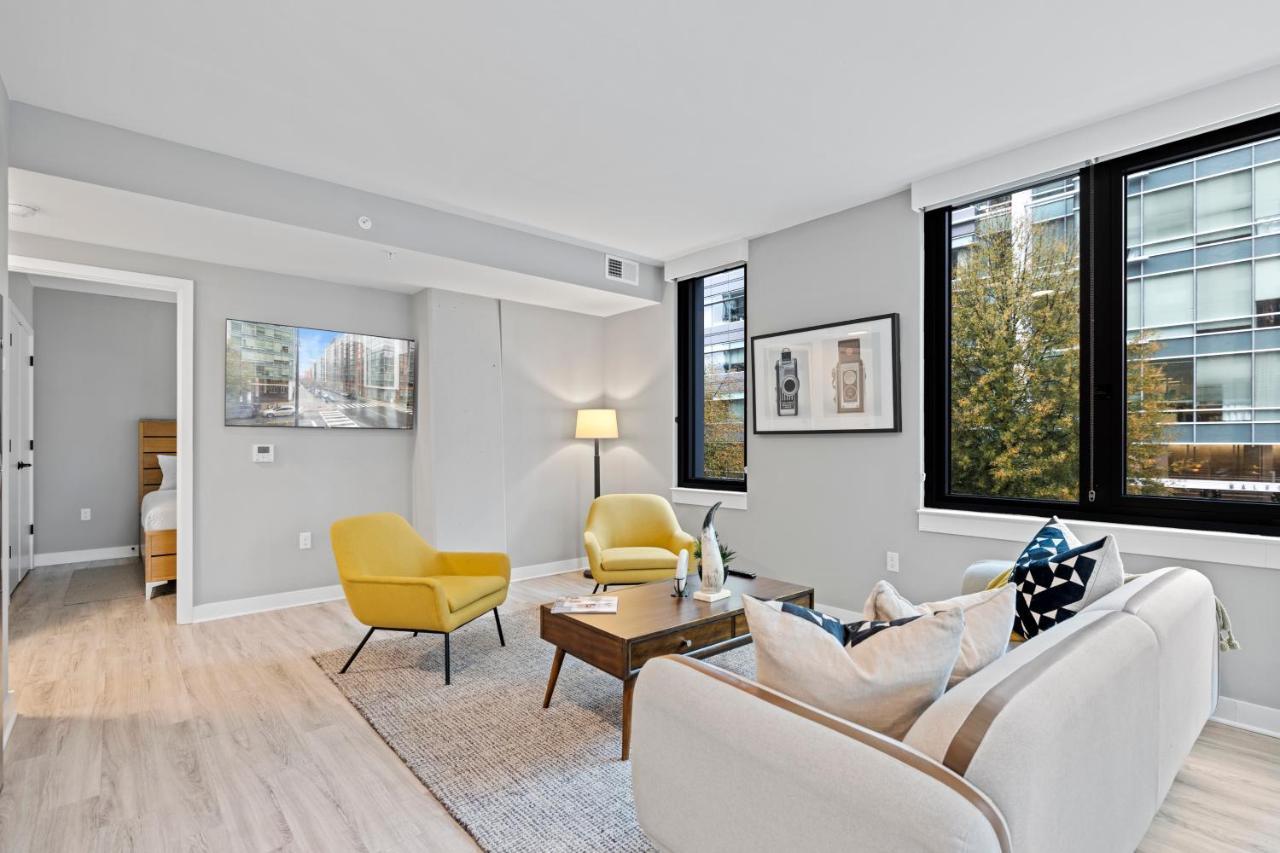 Apartment Coda On Half, A Placemakr Experience - Navy Yard *