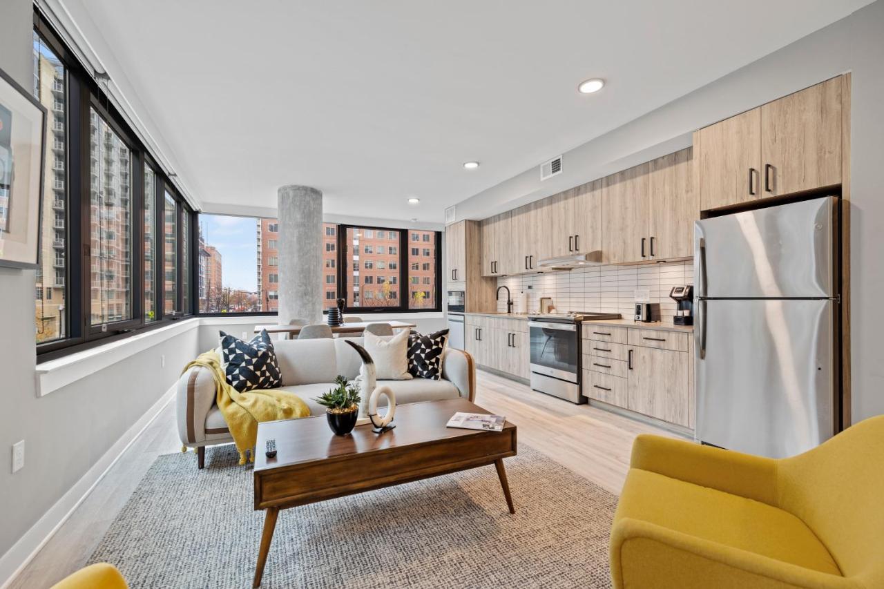 Coda On Half, A Placemakr Experience - Navy Yard Apartment *