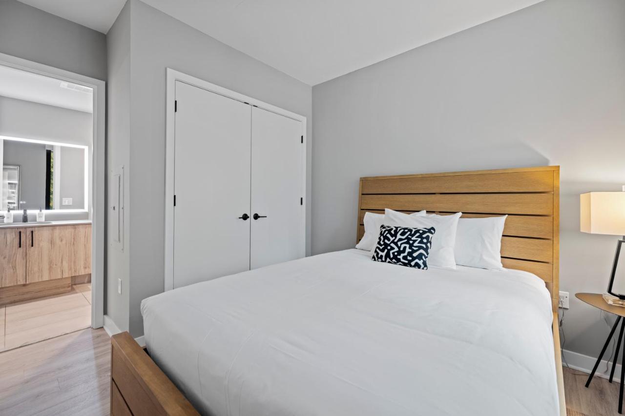 Coda On Half, A Placemakr Experience - Navy Yard Apartment